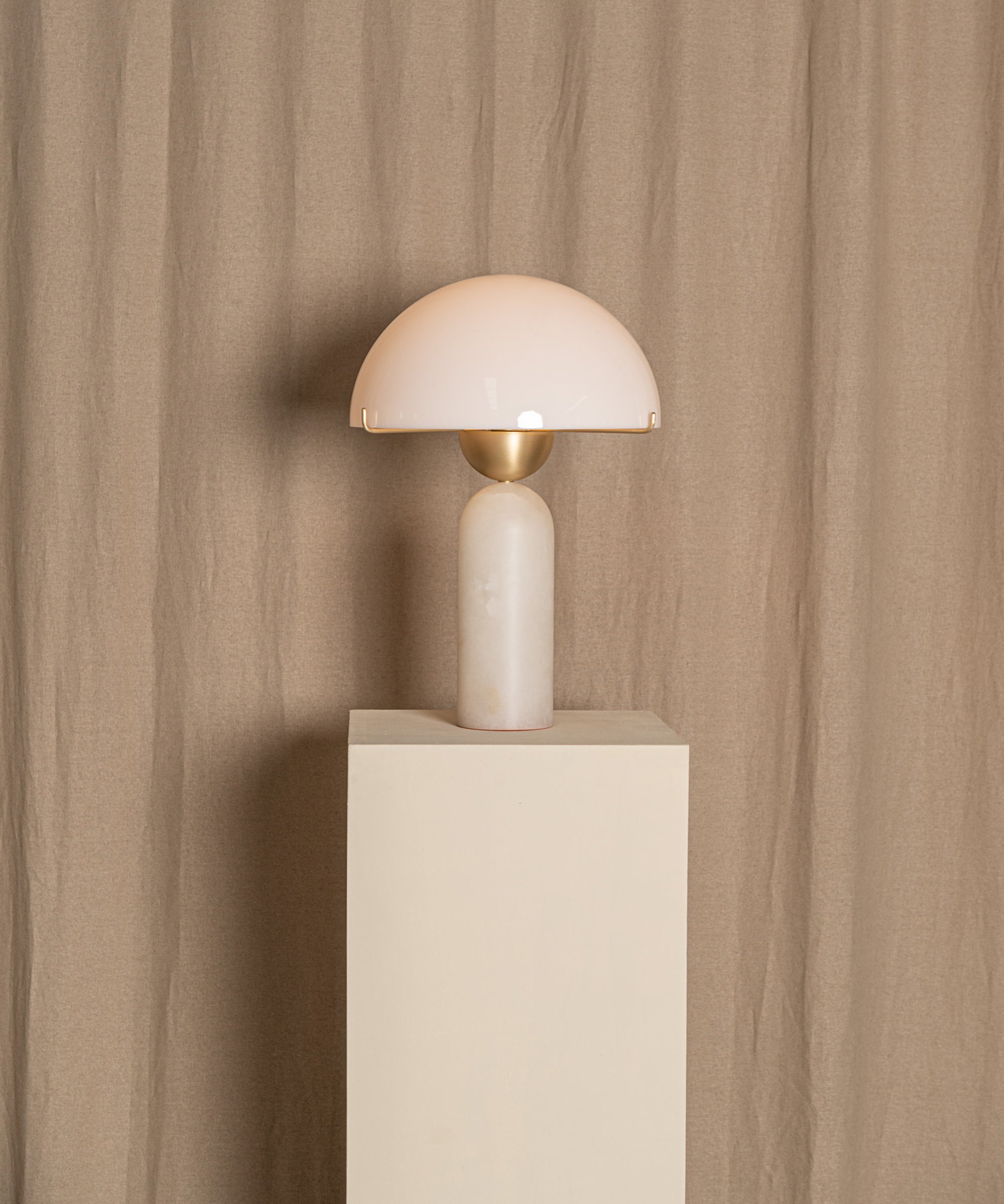 Peono Table Lamp - Image 10