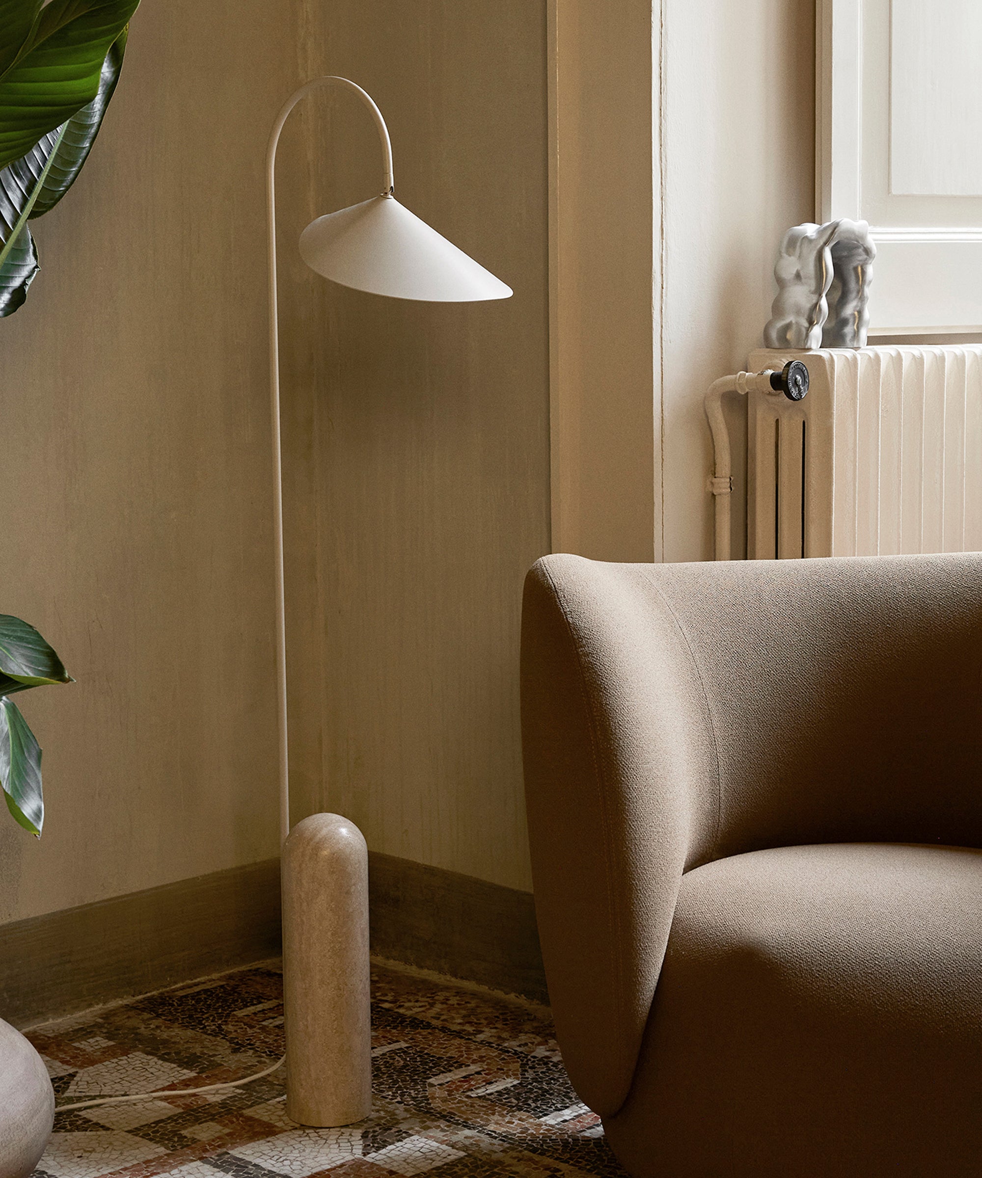 Arum Floor Lamp - Image 2