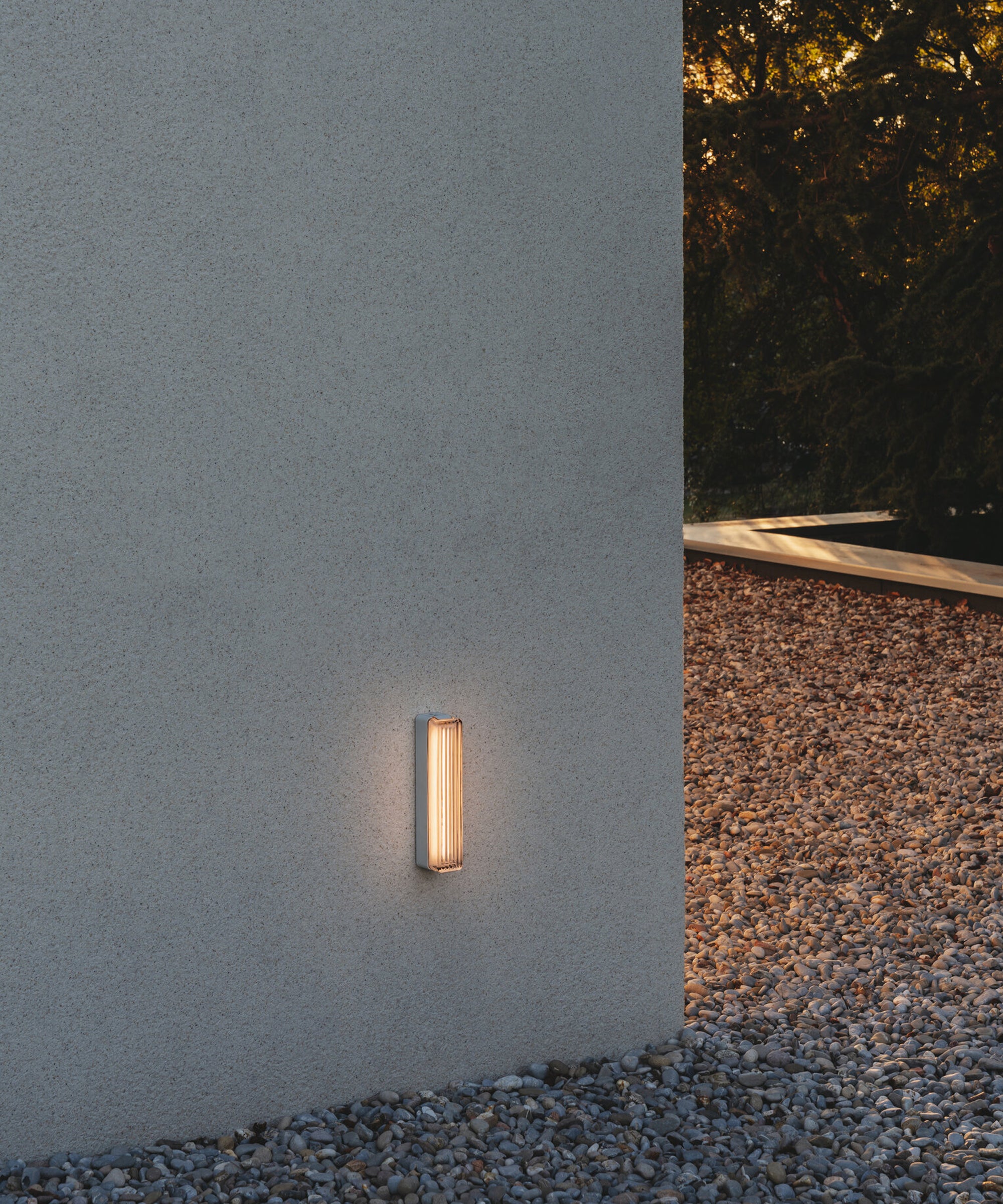 Estadio Singular Wall Lamp - Image 10
