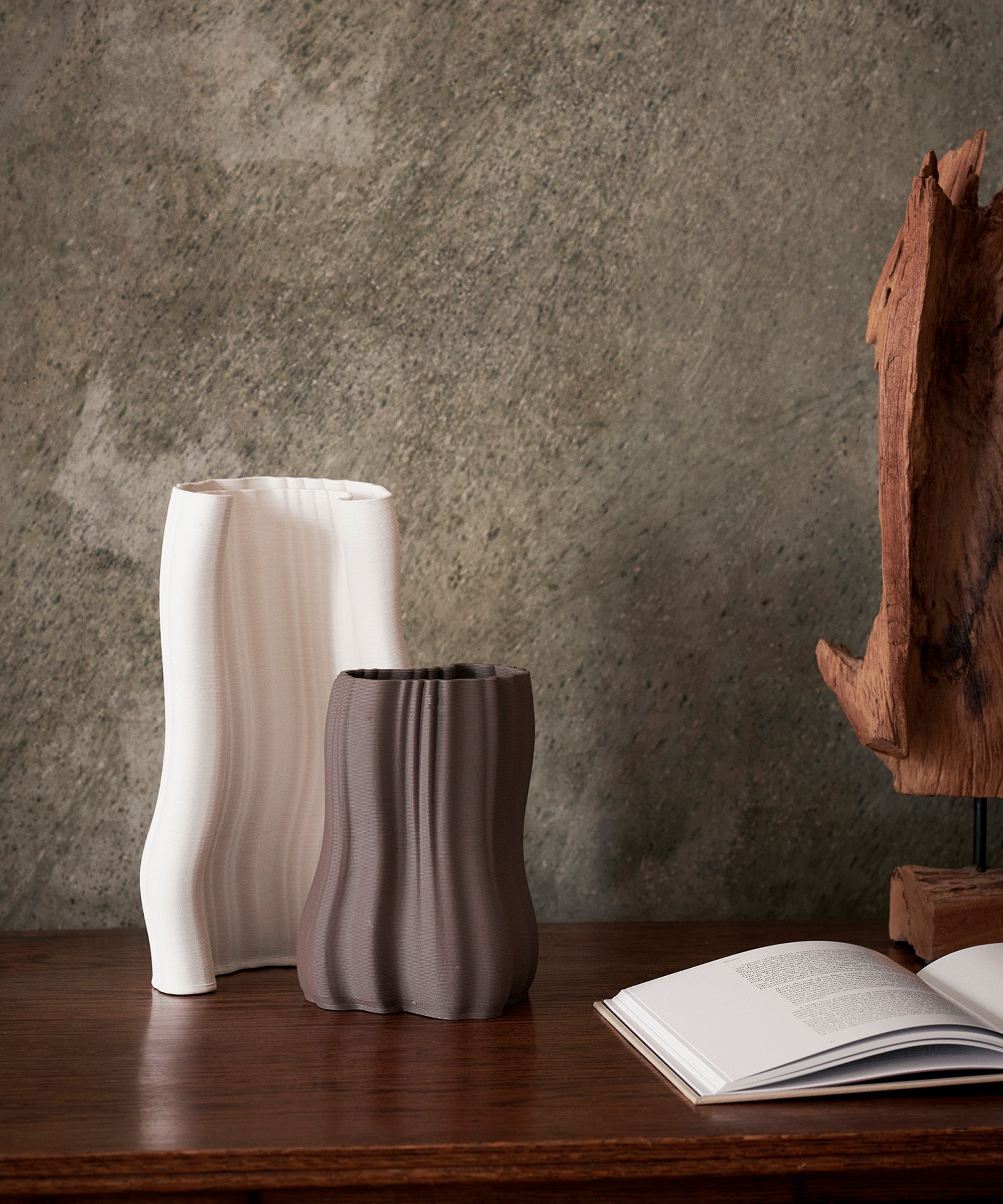 Moire Vase - Image 8