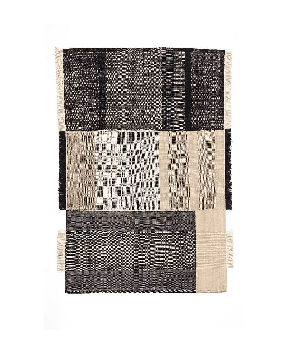Tres Rug in Black